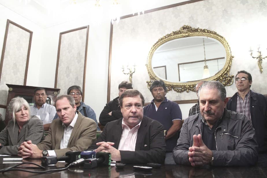 Se restituye el total de la antigüedad a los empleados públicos
