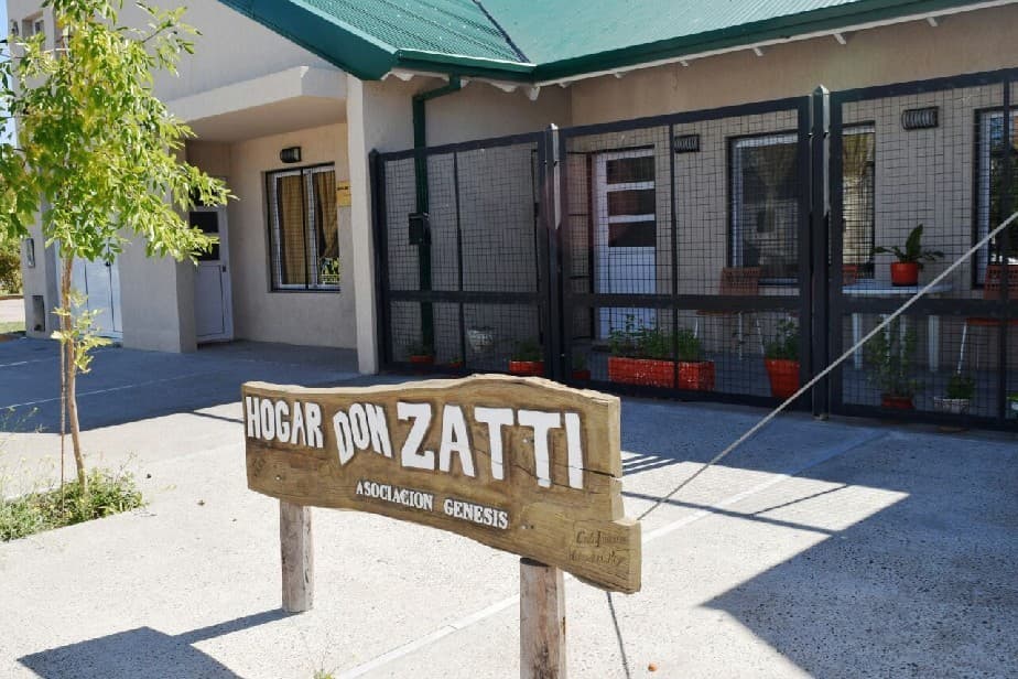 Desde el Gobierno afirman que se garantiza el funcionamiento del hogar Don Zatti