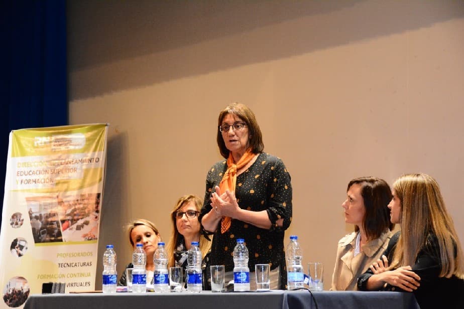 Fizalizó el Seminario sobre Grooming y Ciberdelitos en Viedma