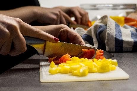 Reemplazan en la provincia la entrega directa de alimentos por 13.901 tarjetas
