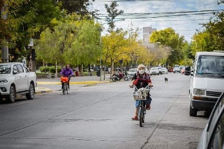 Gobierno presentará un programa de voluntariado para prevención, con porteros de escuela