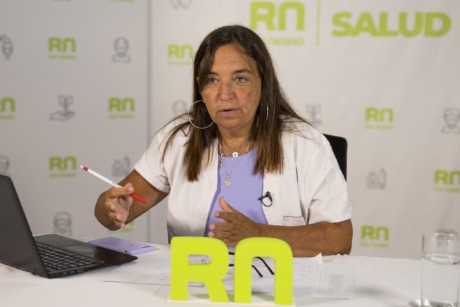 «Seguimos bajando la curva, pero el COVID no se fue»