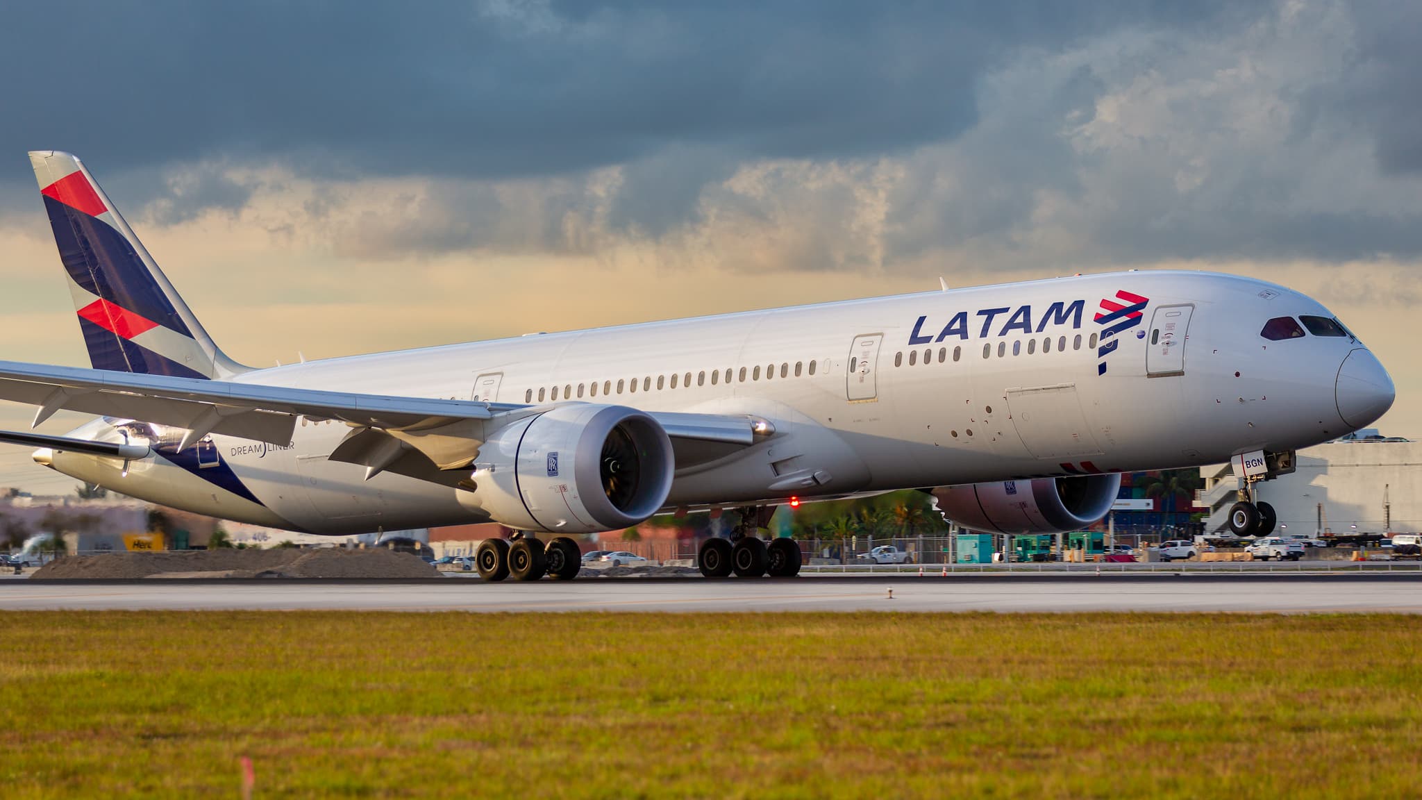 Le devolvieron después de 3 años el dinero de unos pasajes en avión hacia Barcelona