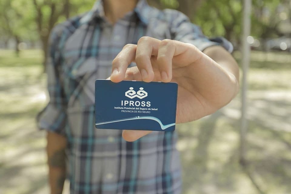 Internaciones y urgencias se gestionarán presentando solo el Carnet de IPROSS