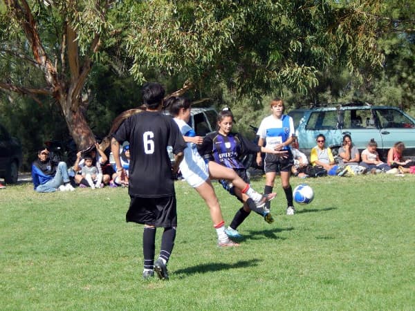 Patagonia FC subió a la cima en la Zona A del Futbol Femenino
