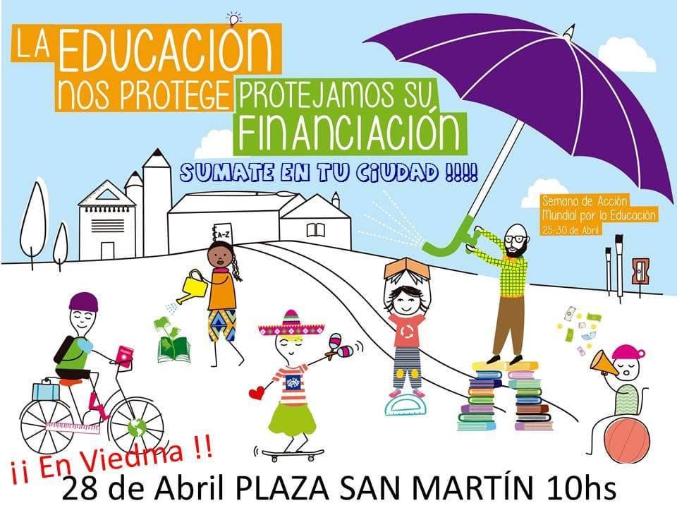 Concentrados en la Plaza San Martin piden que se garantice el financiamiento de programas socioeducativos