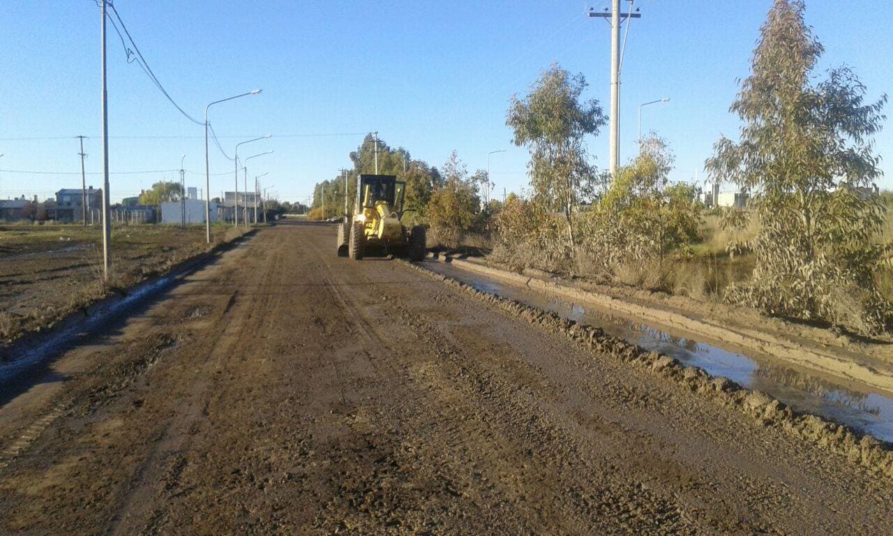 Continúan reparando las calles afectadas por el fuerte temporal