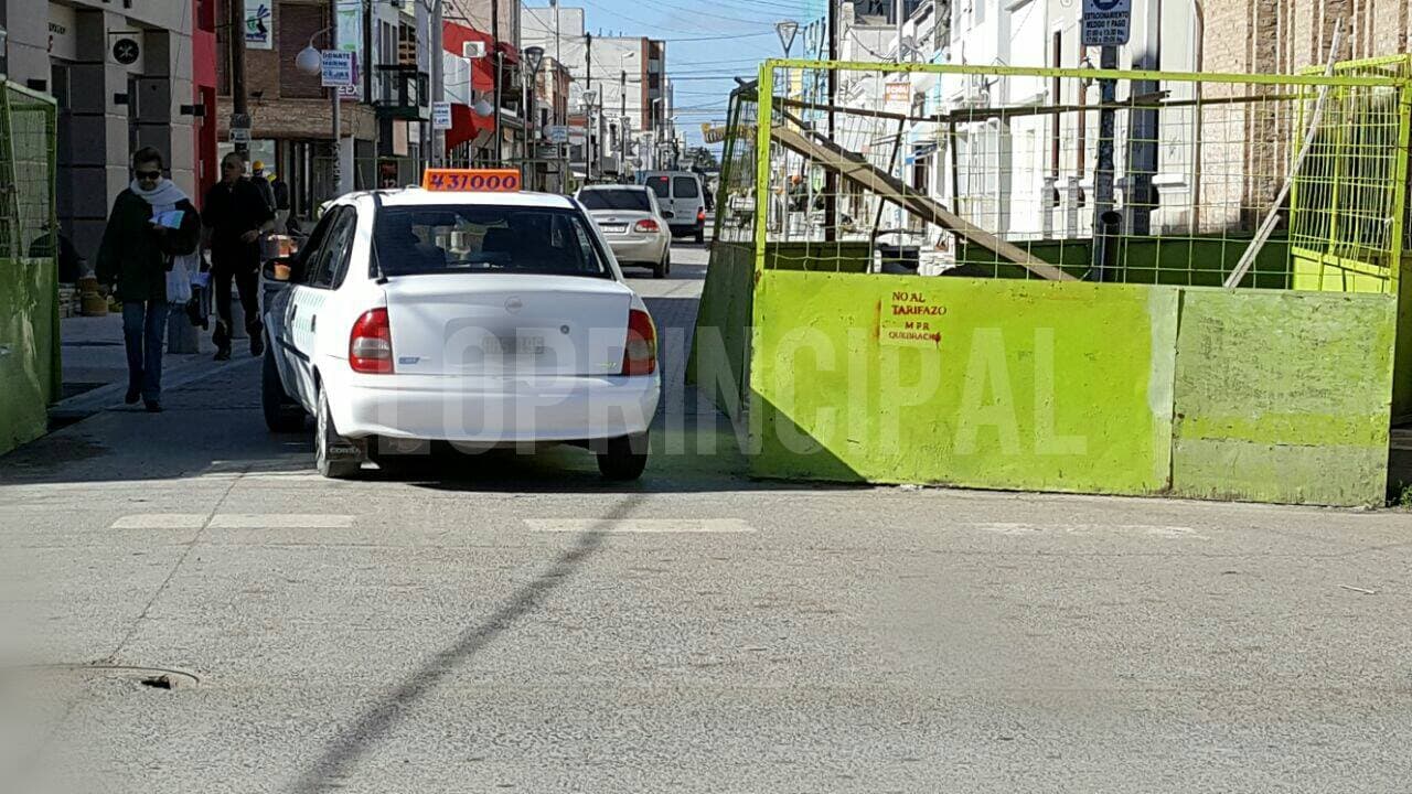 “El hecho de que en la calle Buenos Aires puedan transitar los vehículos y peatones favorece bastante”