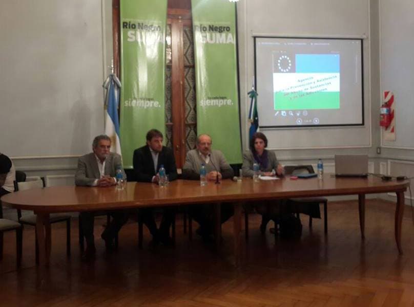 Presentaron el proyecto de ley gubernamental, para combatir el abuso excesivo de drogas