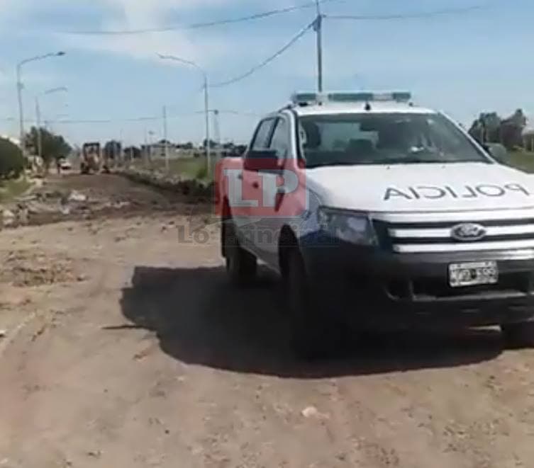 Estaba robando cables y fue detenido