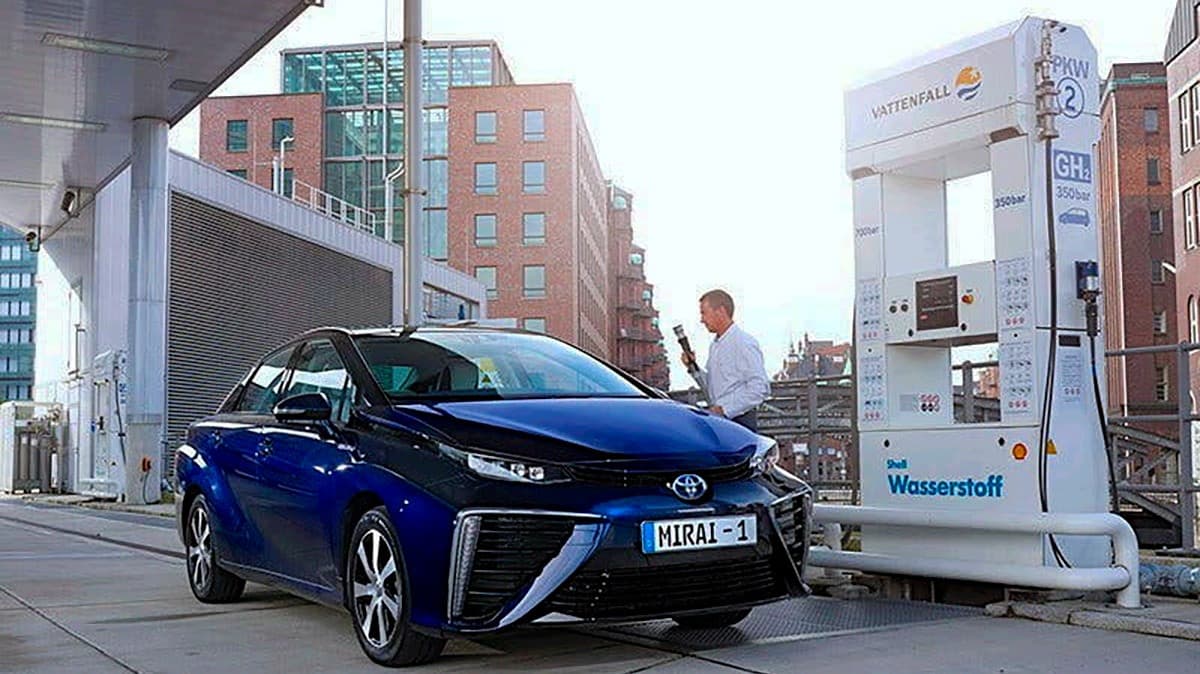 La automotriz Toyota respaldó la producción de hidrógeno como fuente de energía limpia