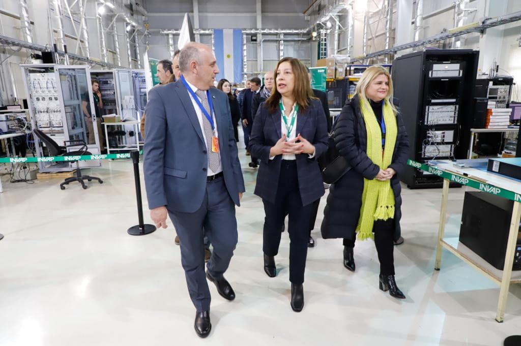 INVAP modernizará los sistemas de control de radares utilizados para el tráfico aéreo del país