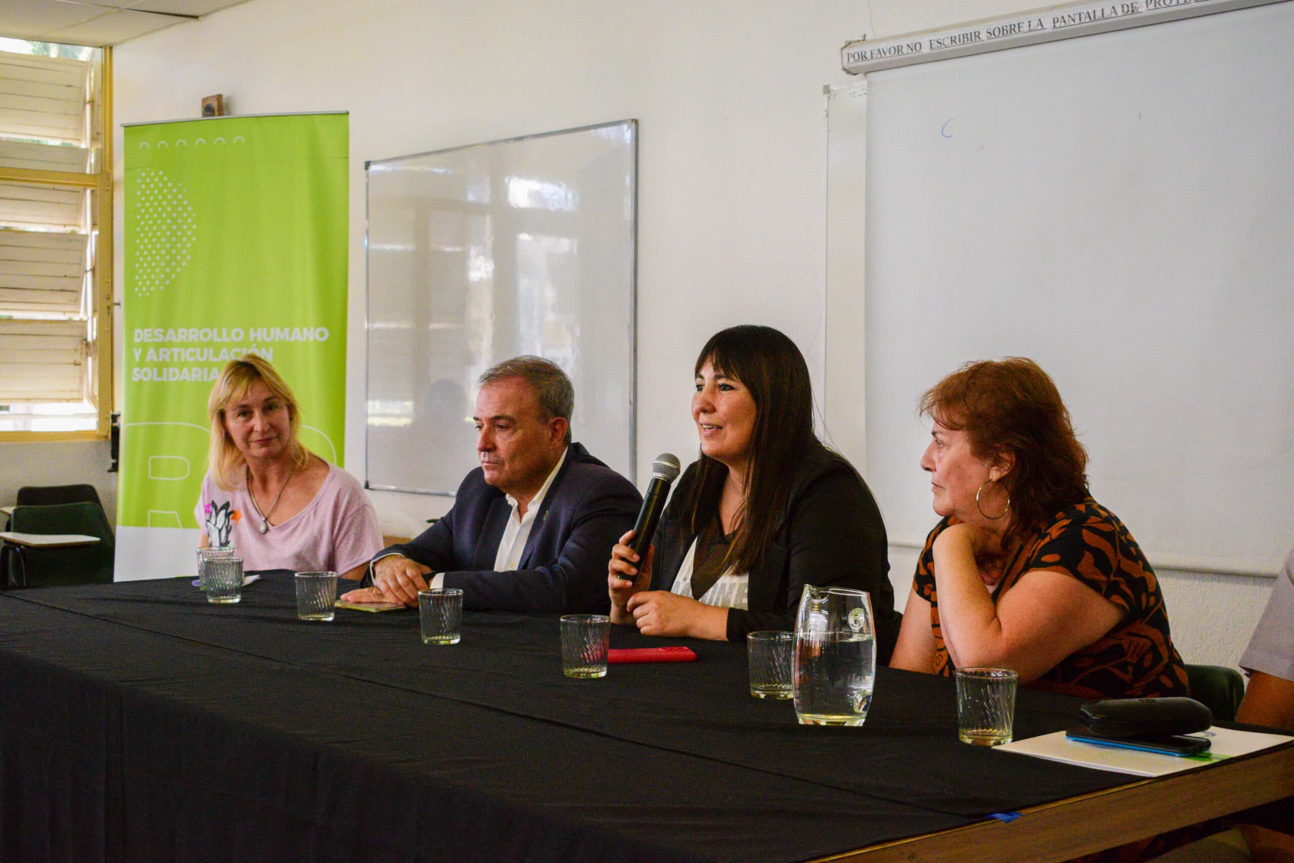 Se debatió rn Viedma la problemática de las personas en situación de calle