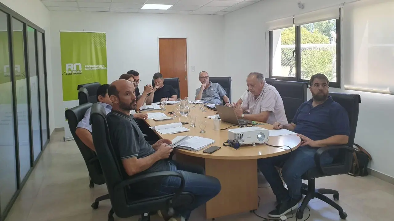 La mesa de contractualización frutícola fijó el costo de producción