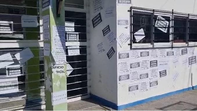 Desde Educación repudian «el violento accionar de UnTER»