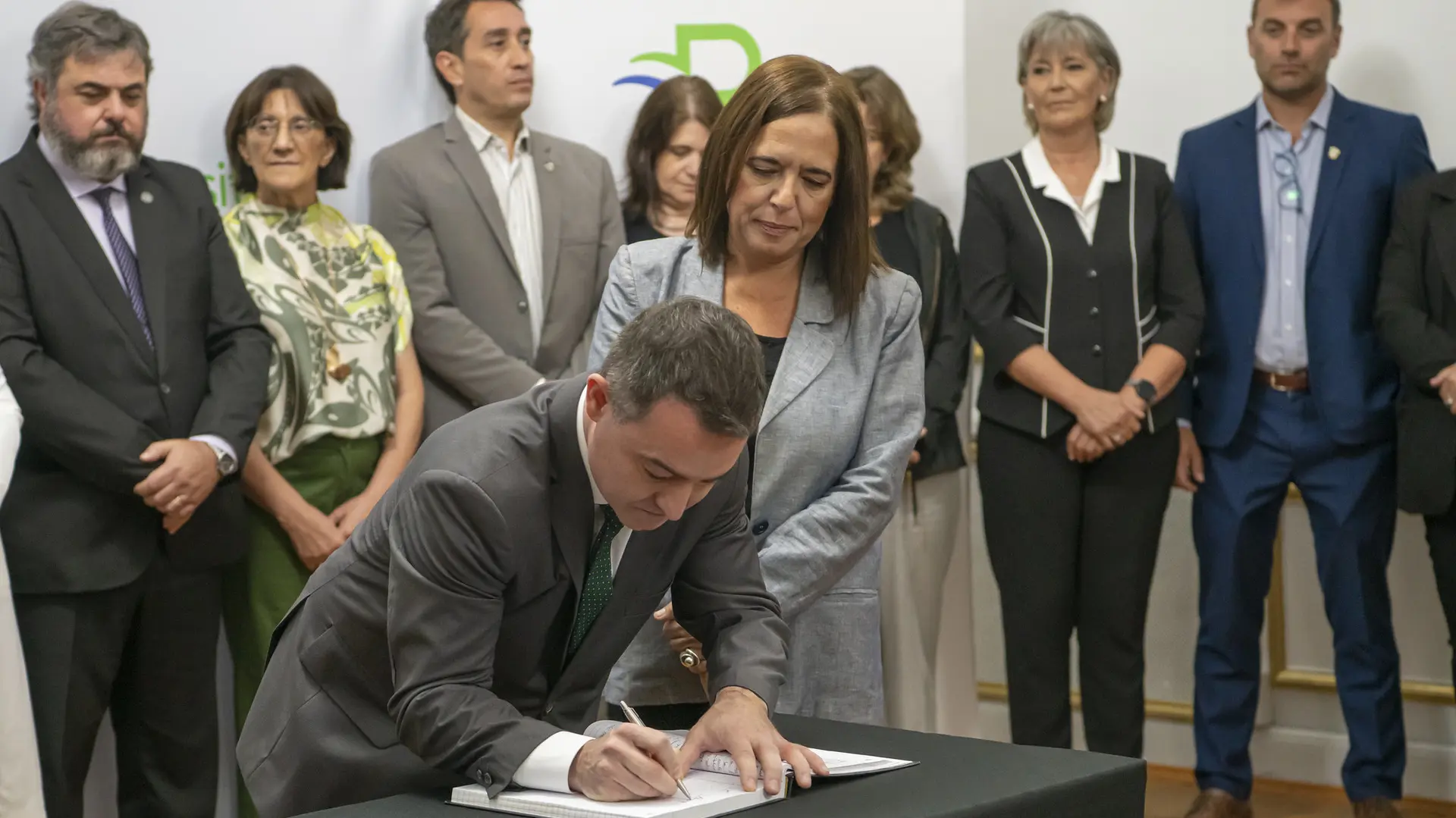 Juró como nuevo ministro de Modernización de Rio Negro Milton Dumrauf