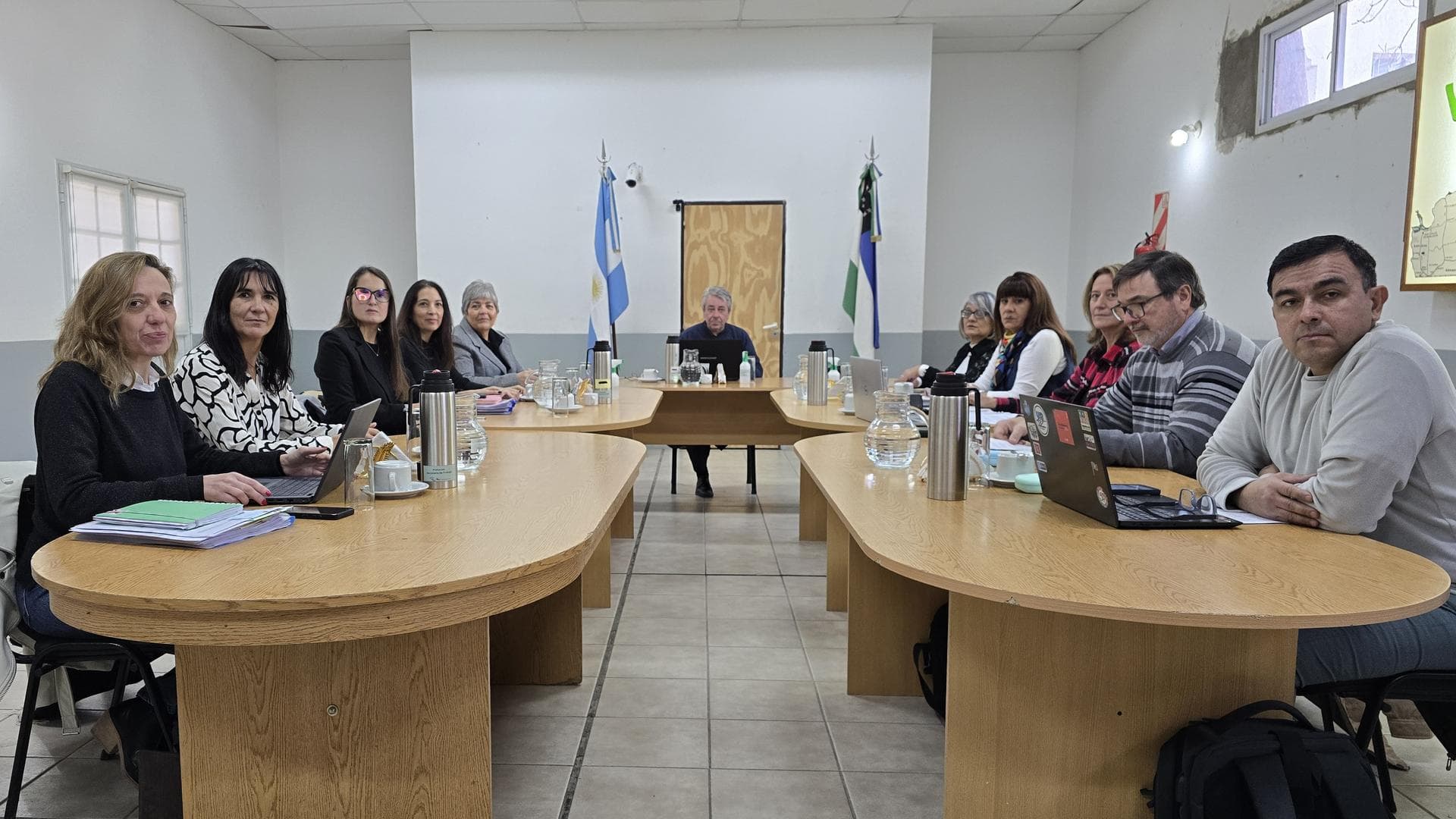 Oferta del 1% por mes y sumas en otros conceptos ofreció el gobierno a los docentes