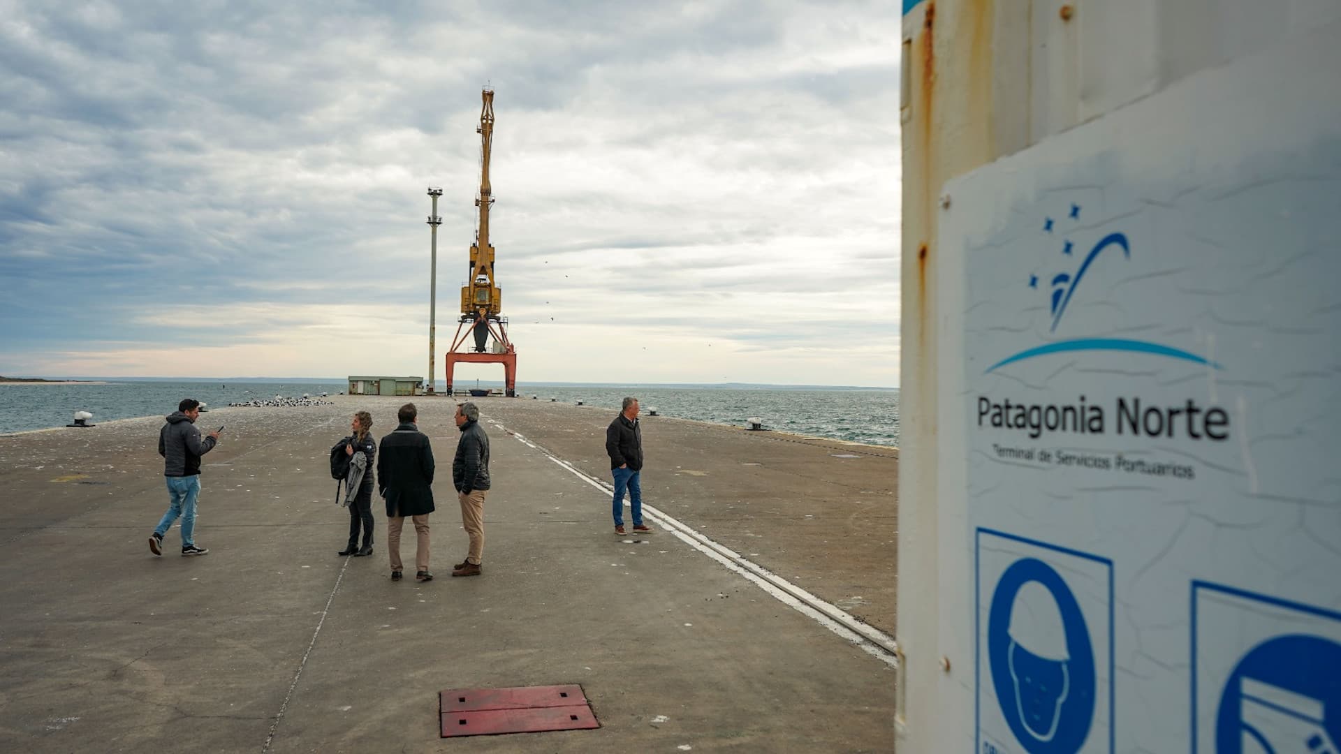 YPF recorrió el puerto de San Antonio Este de cara a los proyectos de exportación de GNL