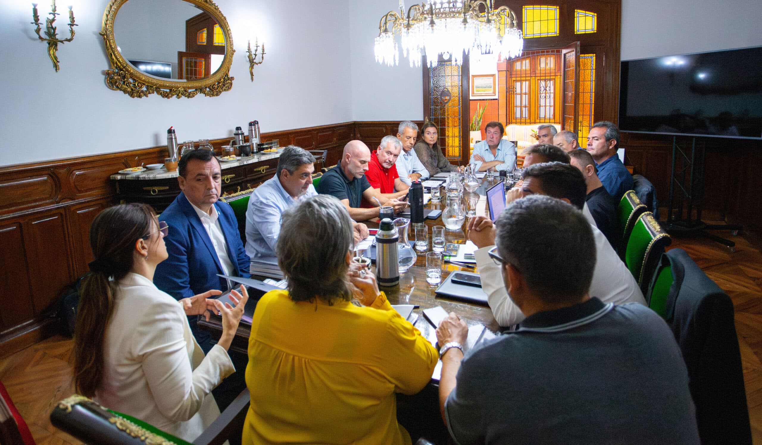 El Gobernador se reunió con su Gabinete y definió nuevas estrategias de trabajo
