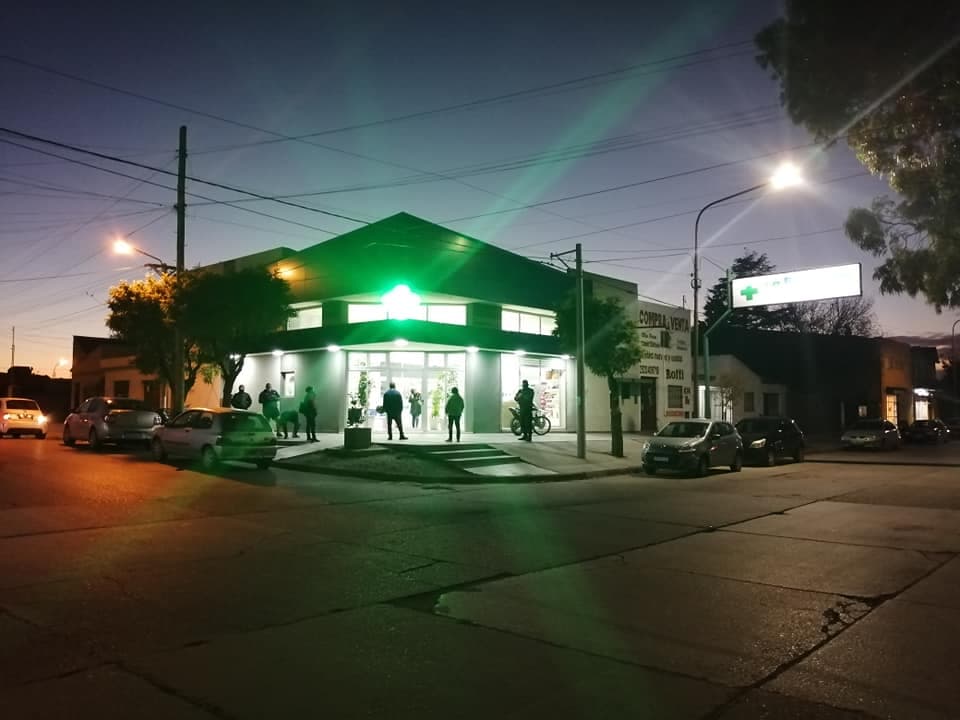 Unos 20 mil pesos robaron de la farmacia sindical «La Bancaria ll»