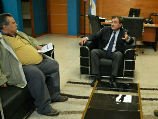 APEL y Pesatti negociarán el aumento salarial después de que lo obtenga el Ejecutivo