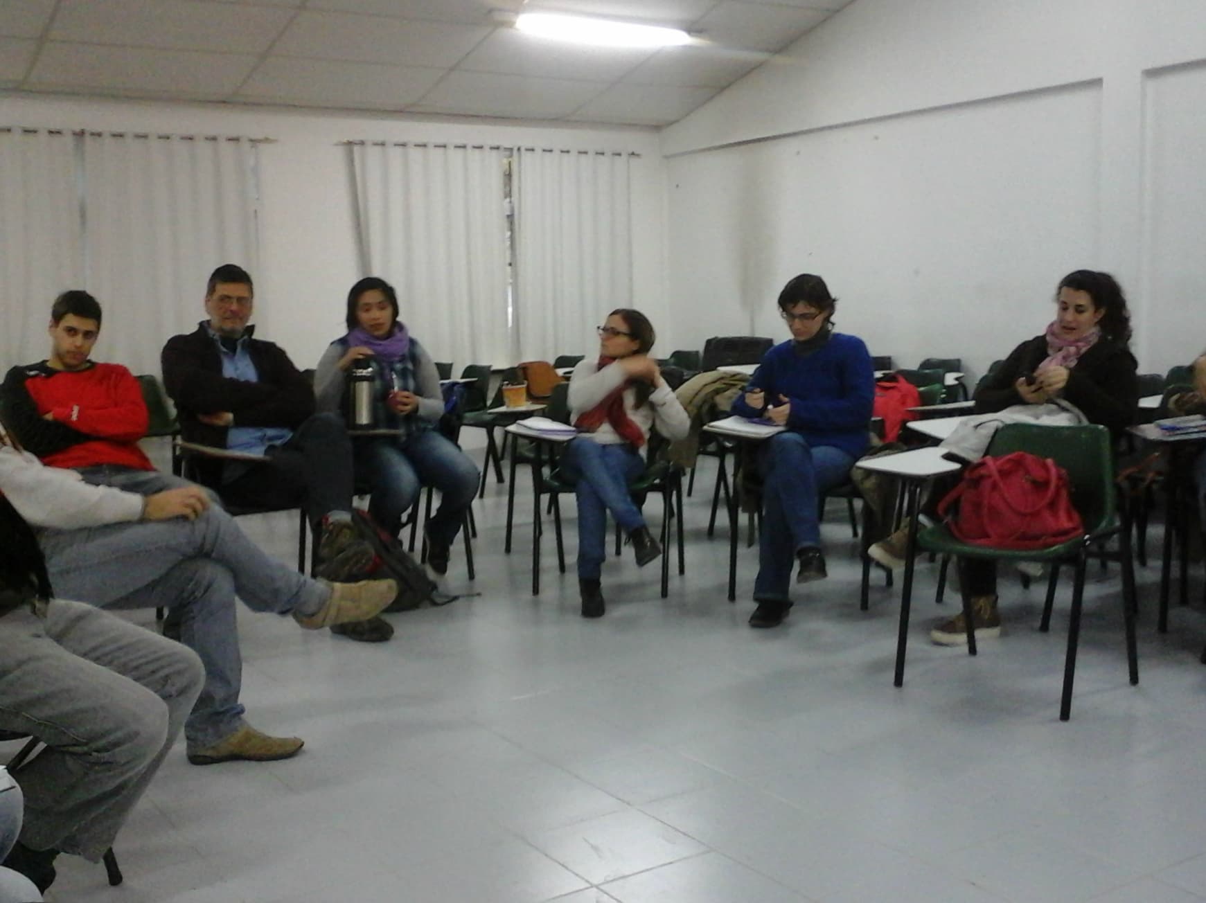 Por la situación social de los niños, niñas y adolescentes de Viedma se reunieron las redes para nuclear proyectos
