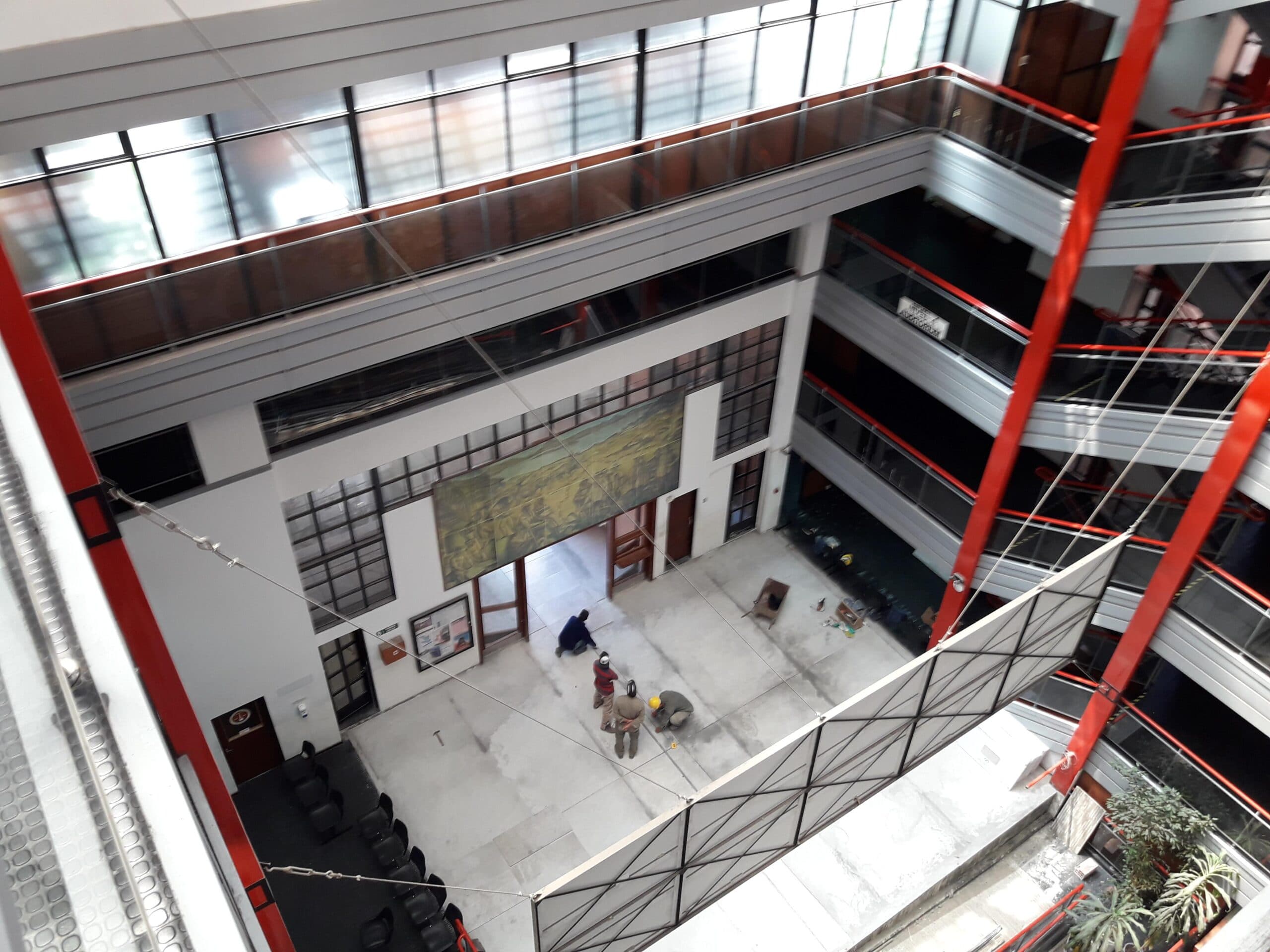 Remodelan el edificio central del Poder Judicial