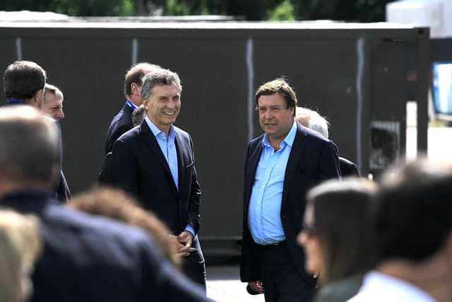 Weretilneck viaja con el Presidente Macri a España