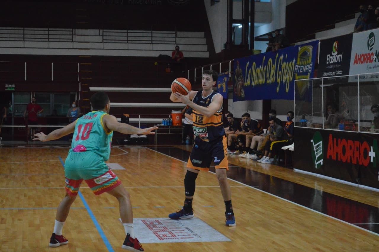 Atenas ganó 87 a 79 a Rocamora