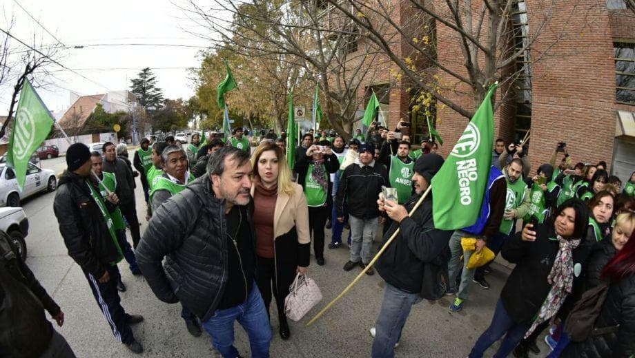 El gremio ATE no cree en la explicación oficial sobre una situación financiera ajustada