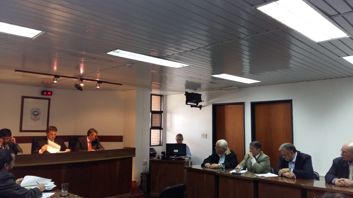 Accatino, Tait y Belacín enfrentaron otra audiencia de juicio por la supuesta sesión de tierras