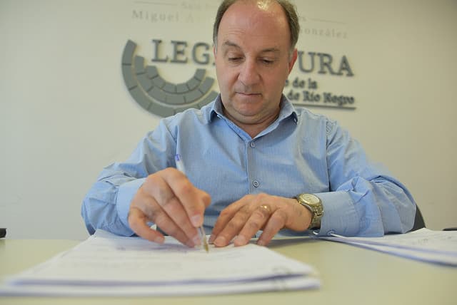 «La contracara de la decisión de Más y Soria de aislar a Conesa, es Weretilneck asistir y apoyar las gestiones locales sin tener nunca en cuenta el color político»
