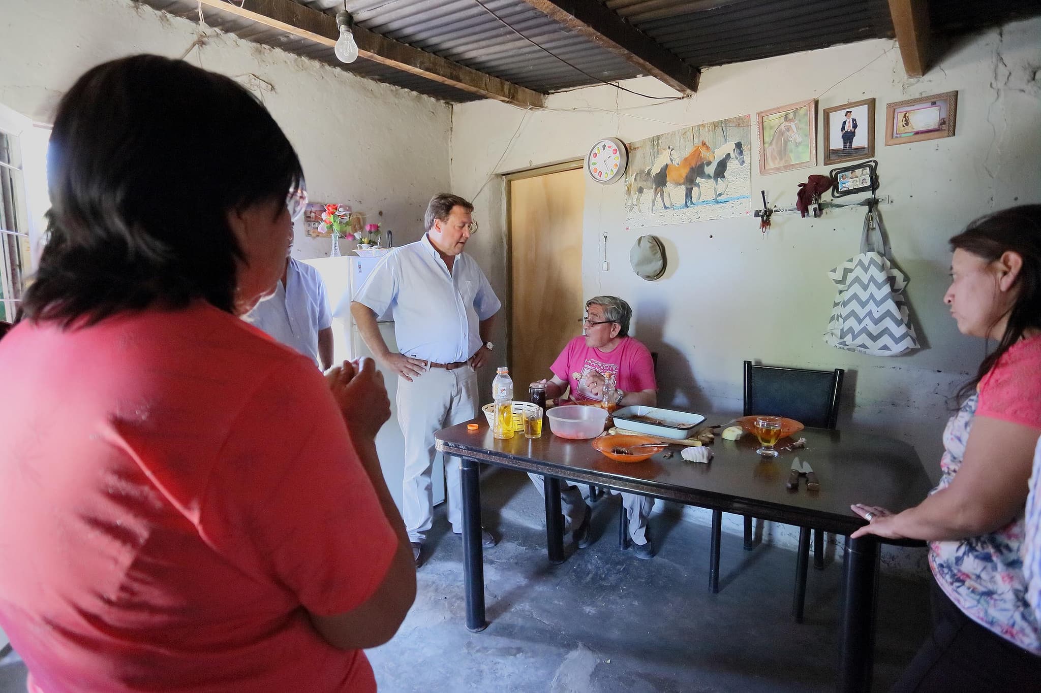 El Gobierno dice que en el 2016, se destinaron más de $54.000.000 en necesidades de las familias más vulnerables