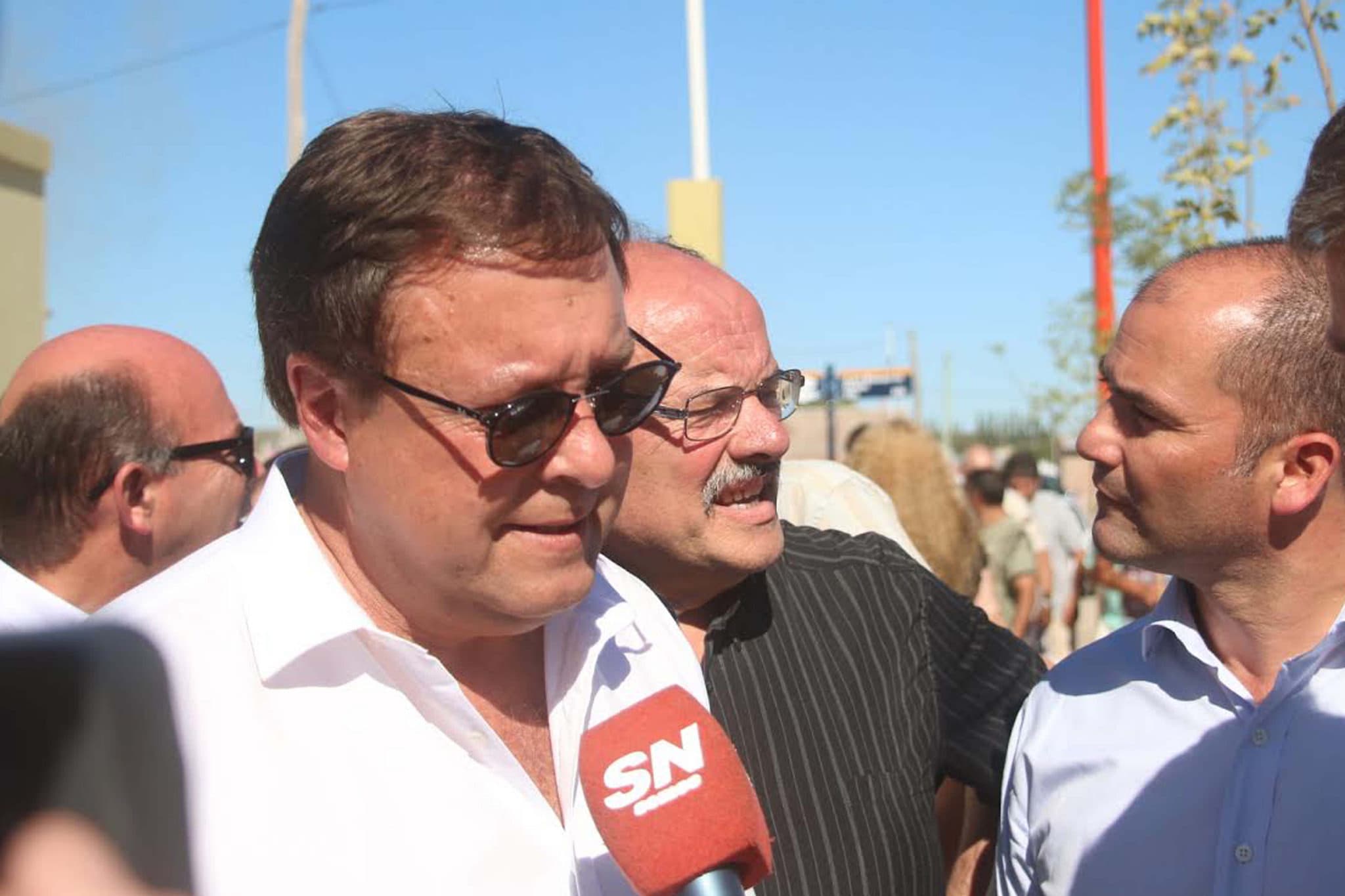 El pago de sueldos comenzaría el 9 de enero y finalizaría 12, según el Gobernador