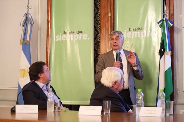Se ofreció una explicación sobre sitios para la instalación de una central nuclear
