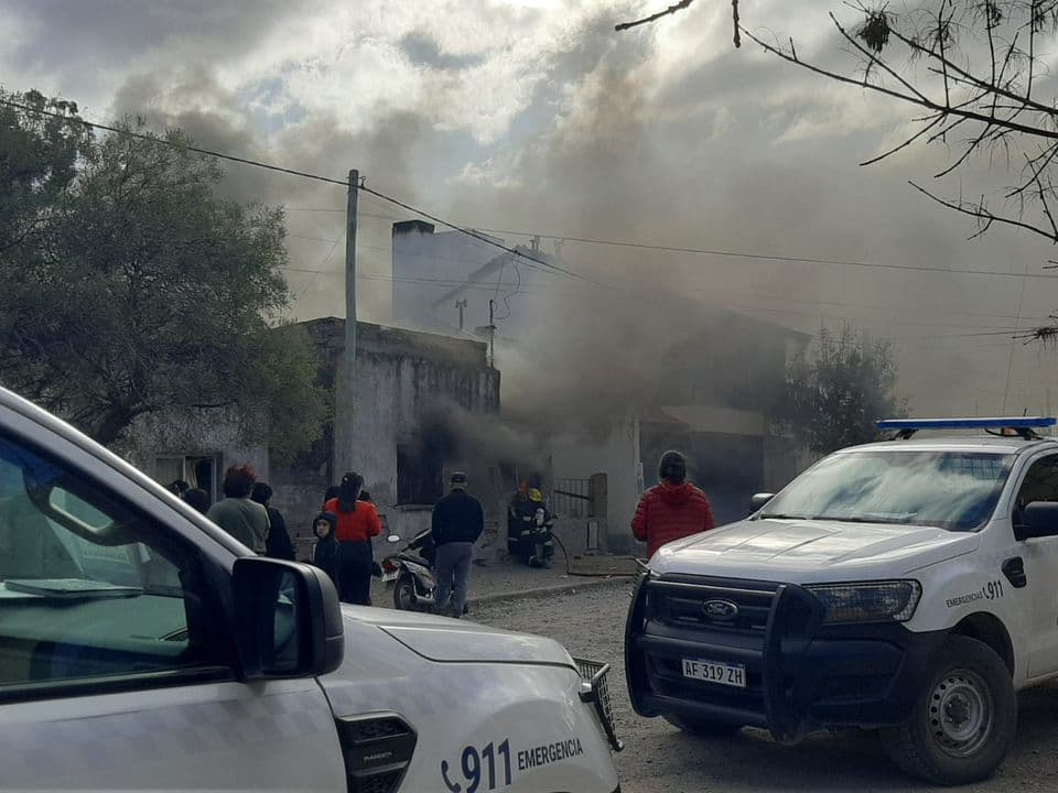 En las próximas horas se conocerán los resultados de las pericias del incendio de Patagones donde murieron un nene y su padre