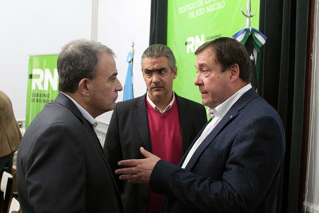 Weretilneck le solicitó a Pesatti que le autorice mediante la Legislatura sobregiros y Letras de Tesorería por $ 260.000 millones para el 2026