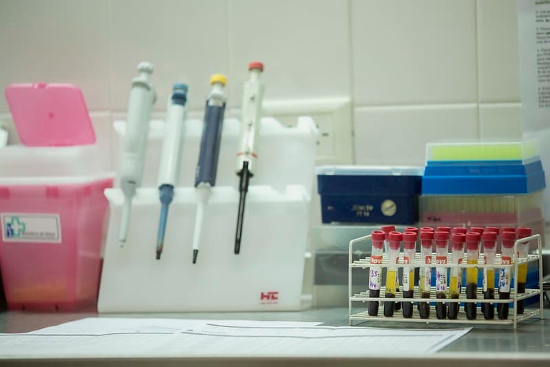 Murió por coronavirus un hombre de 72 años