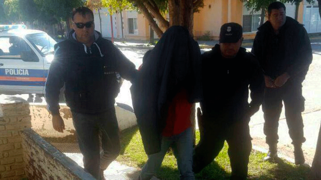 Hay un detenido por el doble homicidio en Padrere, es vecino del campo donde encontraron a las victimas