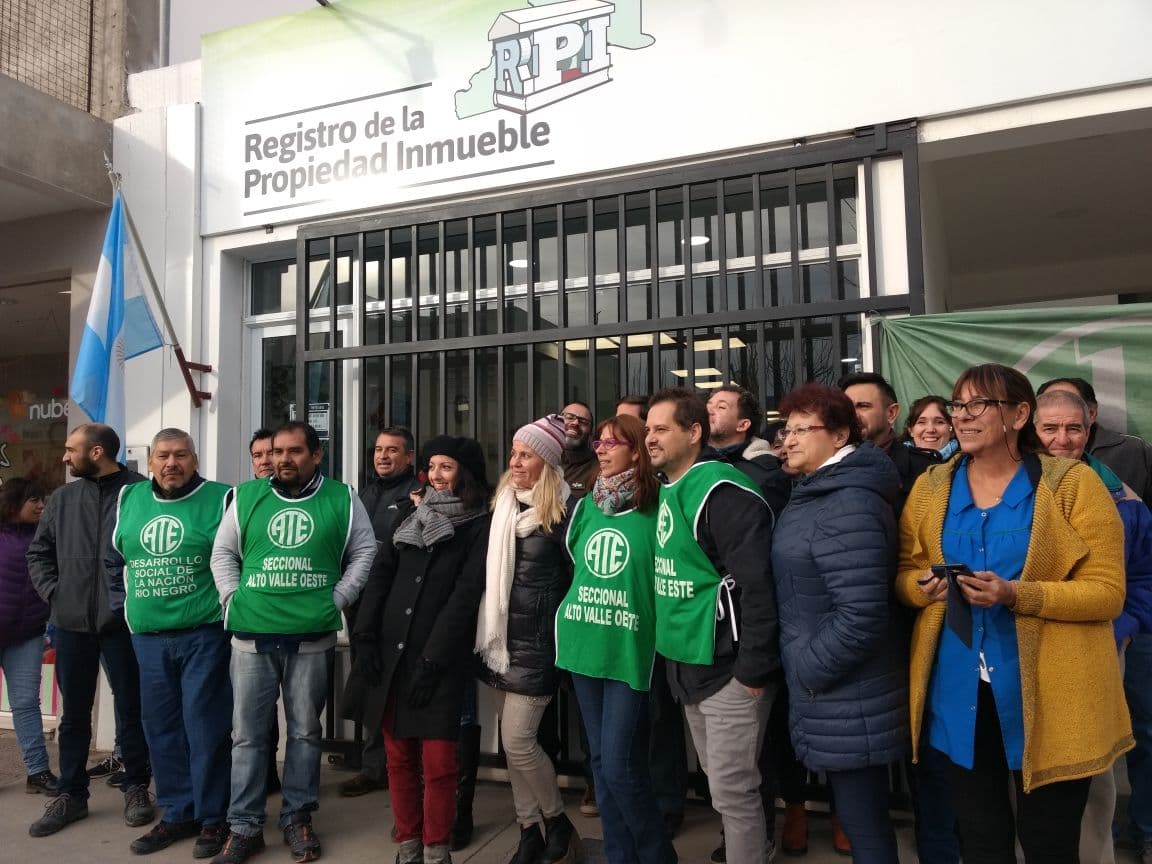 ATE declara estado de asamblea en el Registro de la Propiedad Inmueble y demanda urgente audiencia a Di Giácomo
