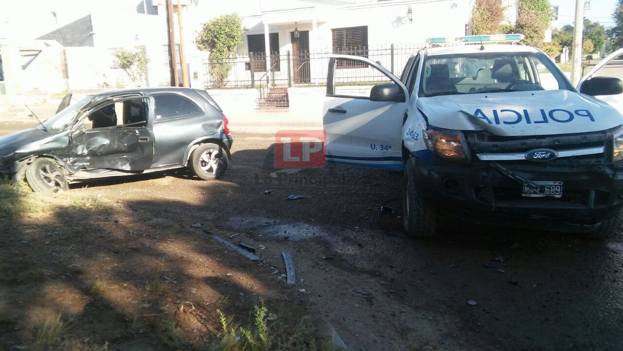 Piedras, tiros y un policía herido luego de un robo en el barrio Jardín