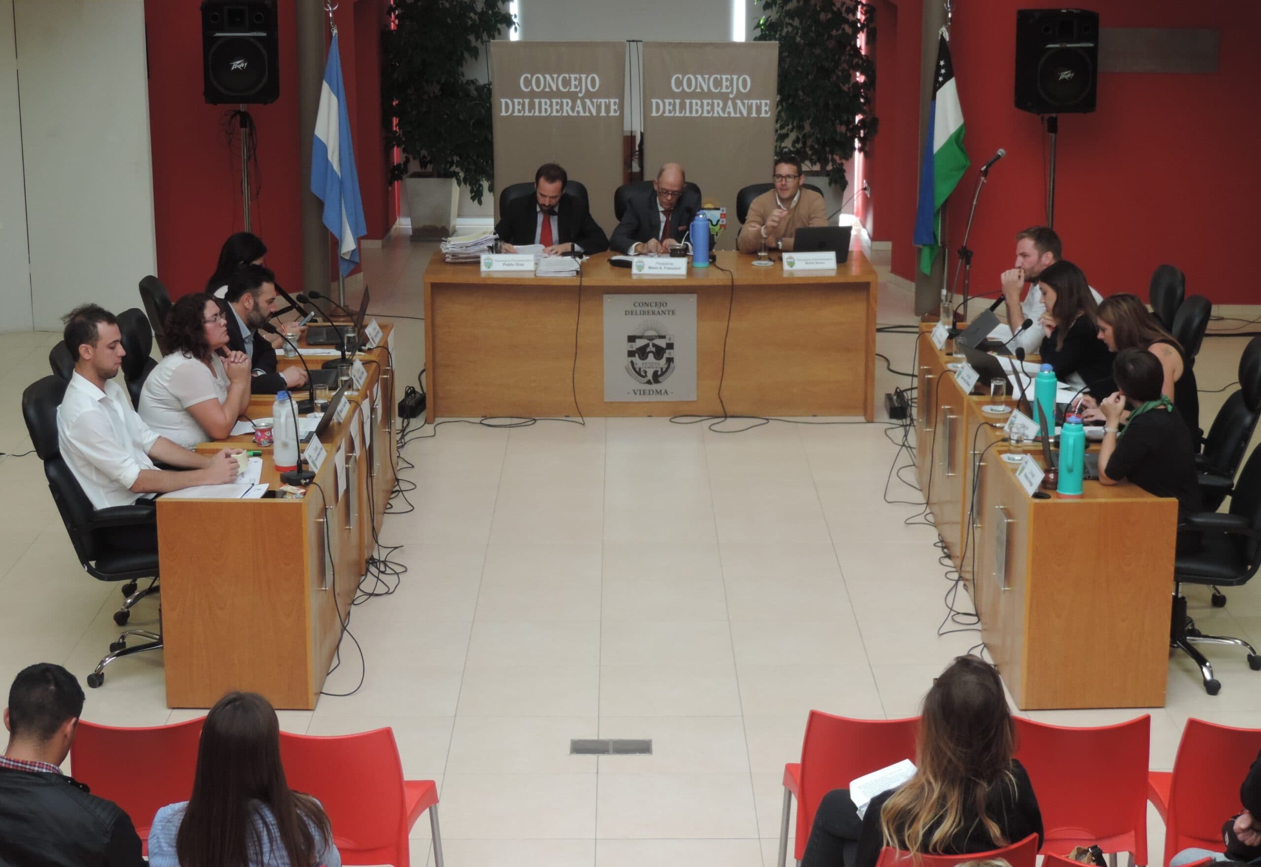 Varias concejales piden que el laboratorio provincial elabore el Misoprostol una droga utilizada como método abortivo legal y seguro