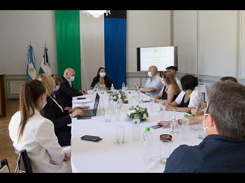 El Gobierno saldrá a buscar a los no vacunados de Covid, así se acordó en la reunión de Carreras con los equipos de Salud