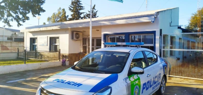 Robó materiales de construcción de una obra y la policía lo detuvo a pocas cuadras