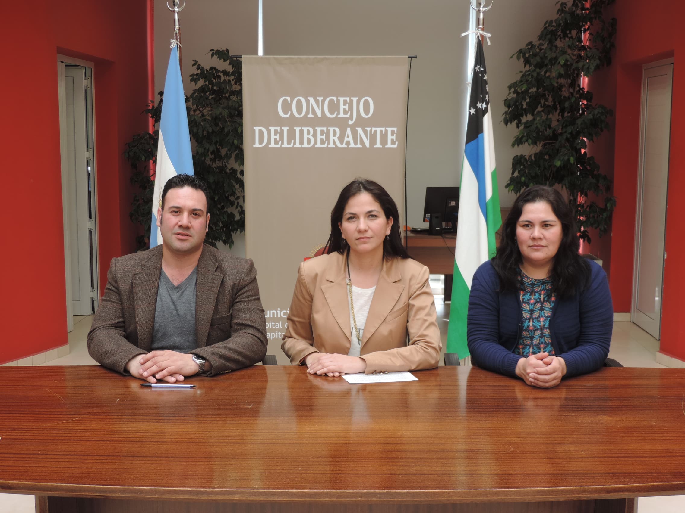 «Los inconvenientes que se puedan dar en el transporte de colectivo es responsabilidad del intendente»