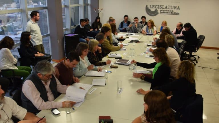 Aprobaron una moratoria impositiva para empleadores