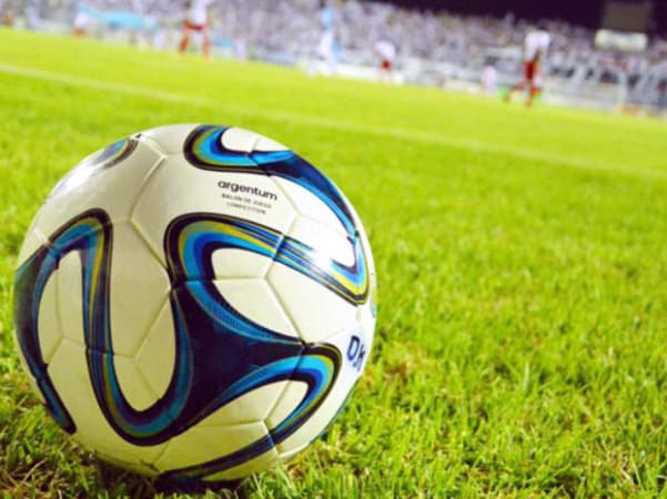 Fue desafiliado del club y le prohibieron jugar en la liga hasta que pague la cuota alimentaria