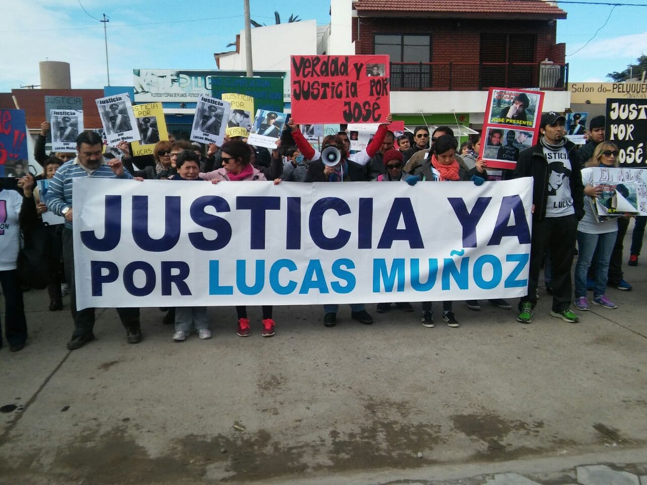 “Ya se cumplió un mes de la muerte de mi hermano, todavía no hay un nombre de quién lo mató»