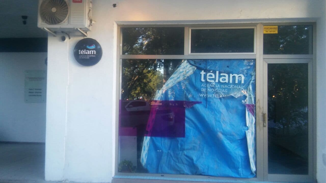 Robaron la agencia de noticias TELAM ubicada a 50 metros de la casa de Gobiernos