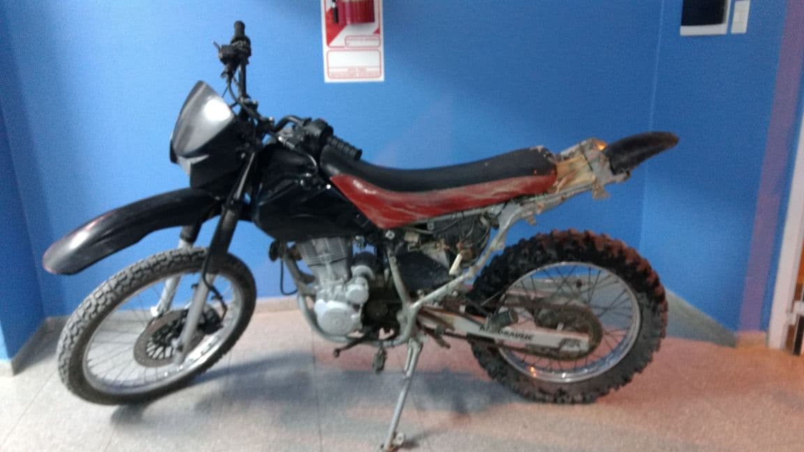 Recuperan una moto robada y aprehenden a un menor